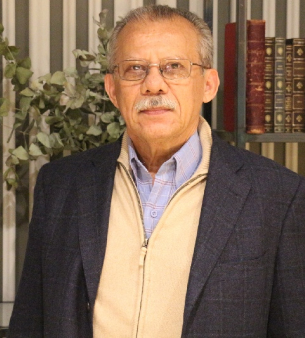 Luis Barrera Linares, miembro de la Academia Venezolana de la Lengua.