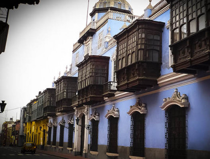 Fachada principal, Academia Peruana de la Lengua