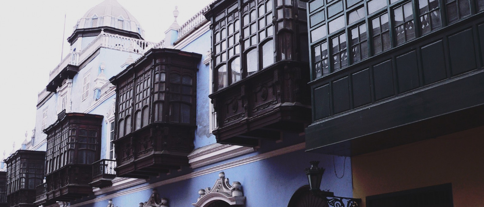 Casa de Osambela, sede de la Academia Peruana de la Lengua (Wikipedia)