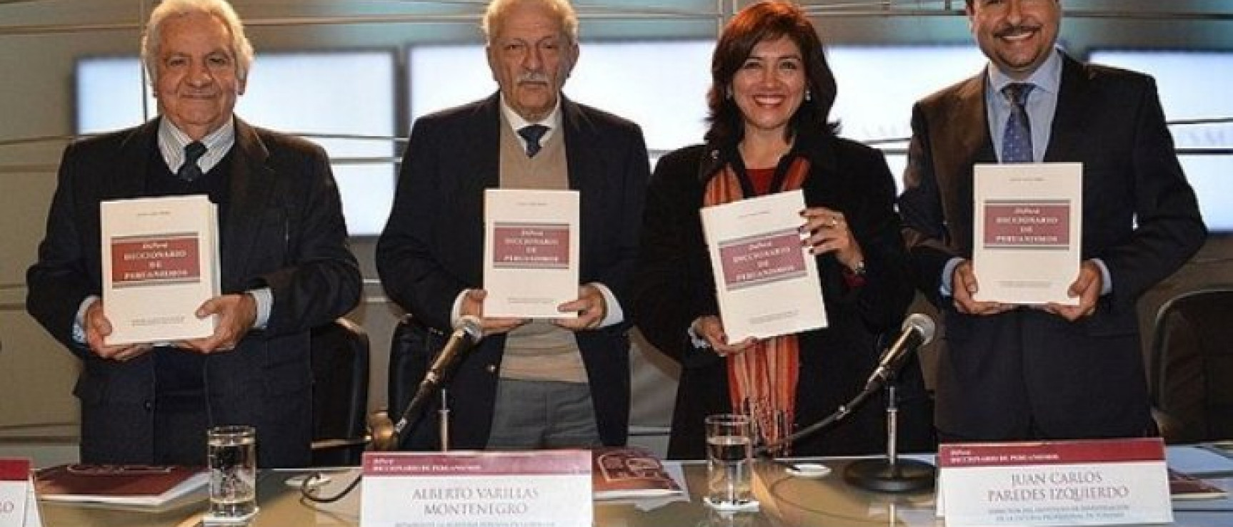 Presentación del «DiPerú. Diccionario de peruanismos». Foto: Diario Correo (Perú).