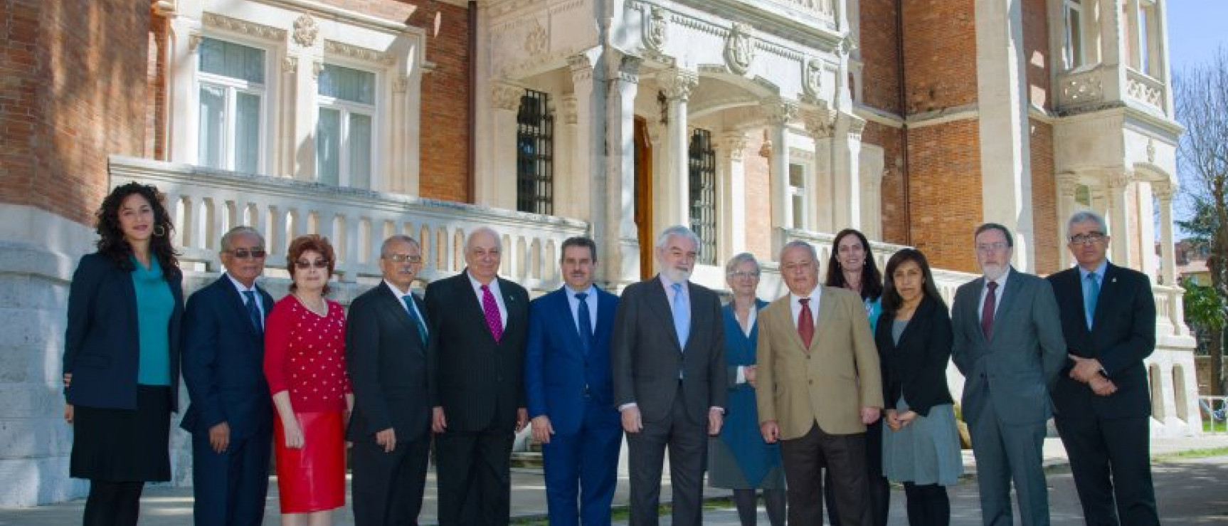 La Comisión Interacadémica del «DLE». Foto: Rafa Saiz.