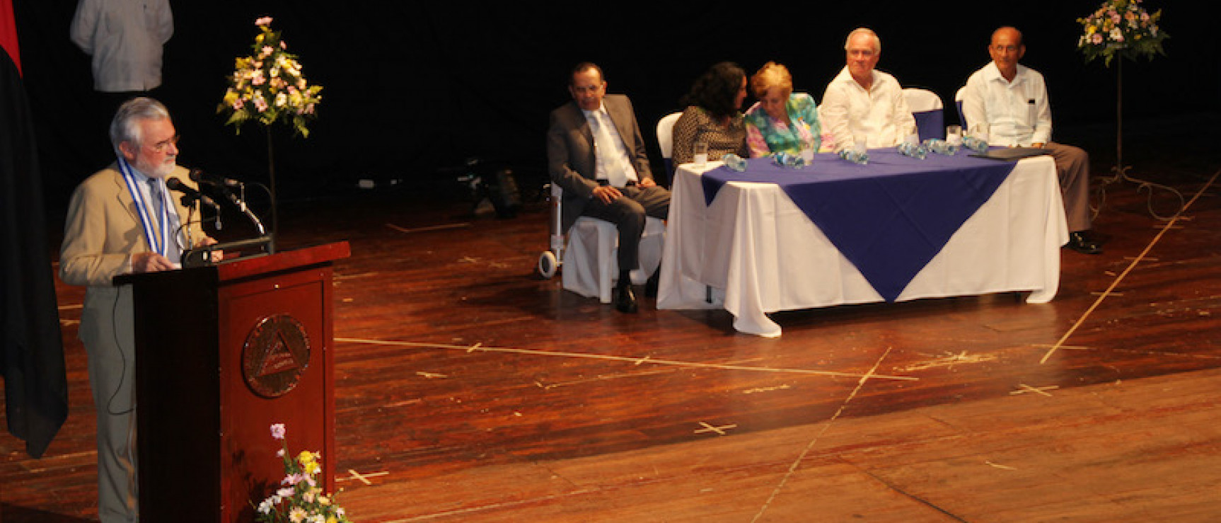 Darío Villanueva en su discurso de agradecimiento a la Asamblea Nacional.