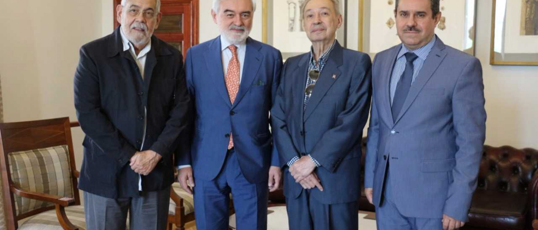 Visita de Humberto López Morales a la sede de la ASALE. 