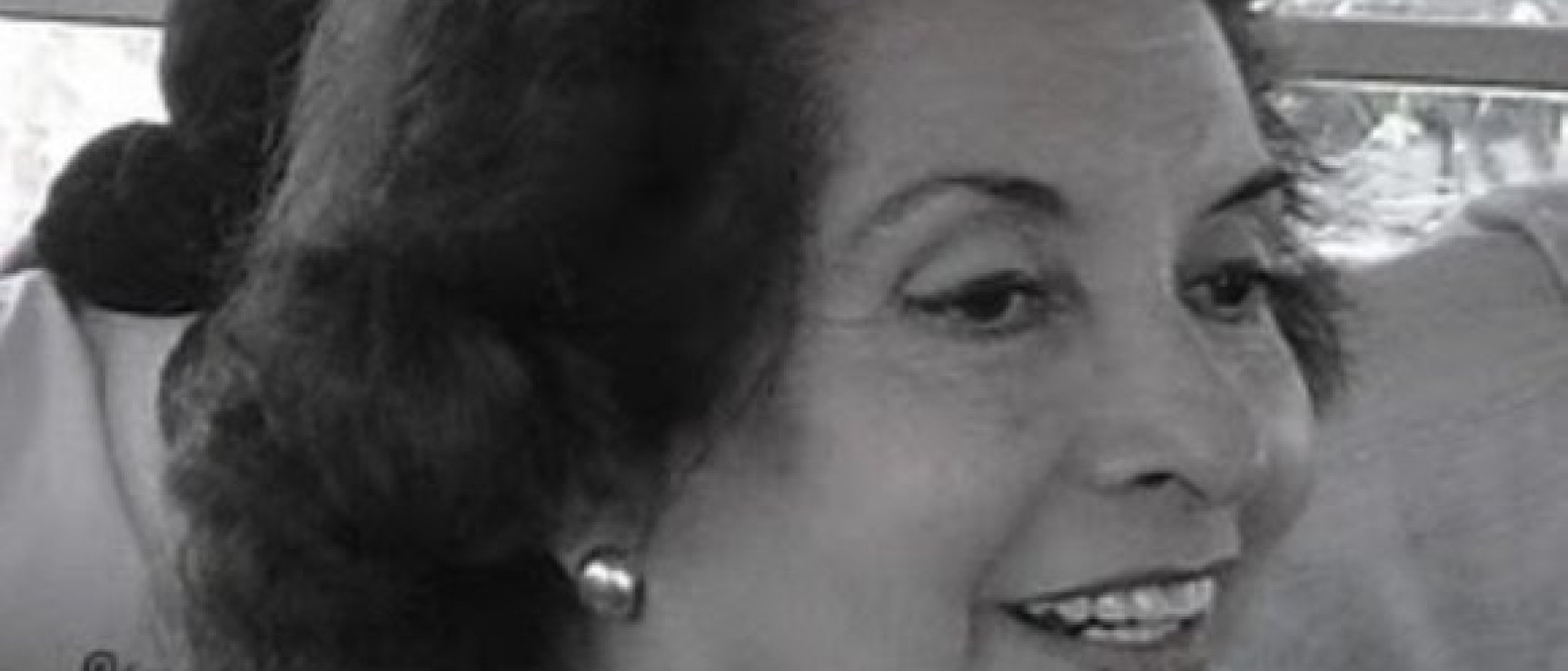 Irma Lanzas, tesorera de la Academia Salvadoreña de la Lengua