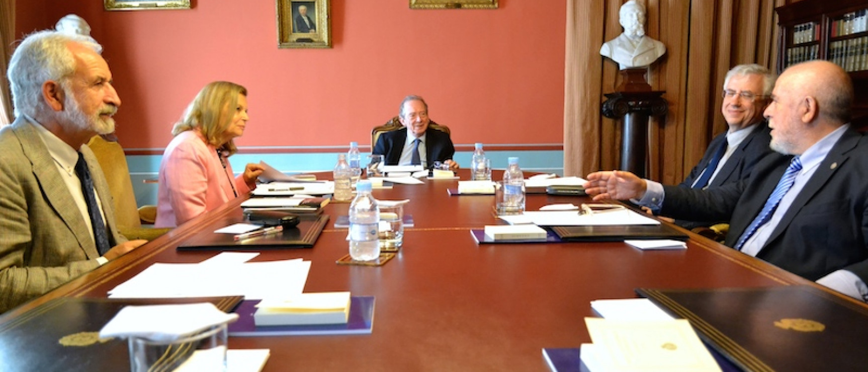 Los miembros del jurado antes de comenzar sus deliberaciones.