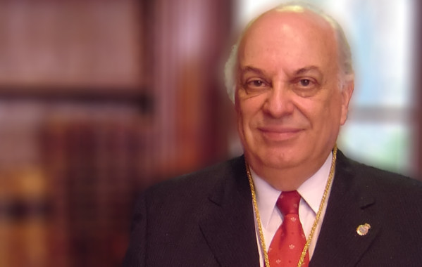 Alfredo Matus (foto: Academia Chilena de la Lengua)