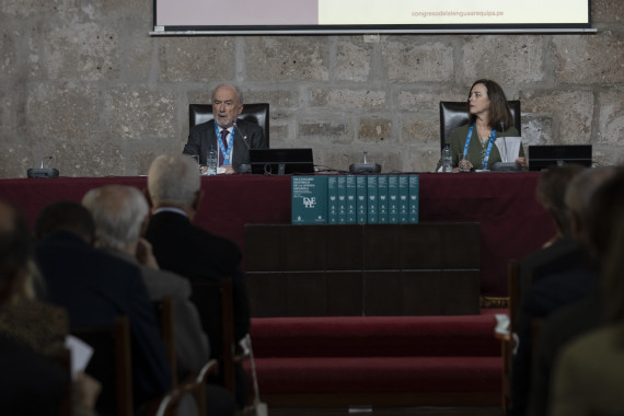 Presentación del «Diccionario histórico de la lengua»