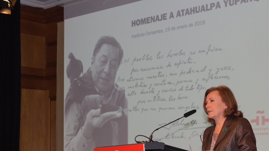 Aurora Egido, secretaria de la RAE, durante su intervención. 