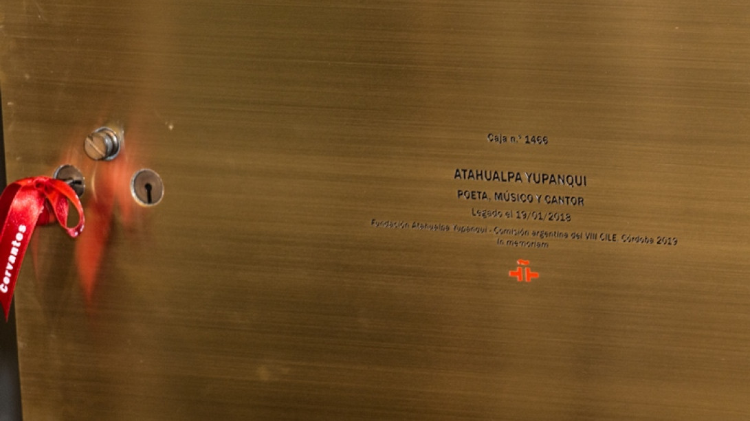 El legado de Atahualpa Yupanqui se ha depositado en la caja número 1466 del IC.