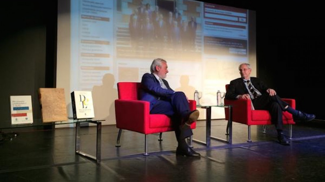 Acto de presentación en el Instituto Cervantes de Chicago.