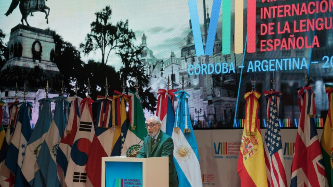 Intervención del escritor Santiago Kovadloff en la inauguración del congreso.