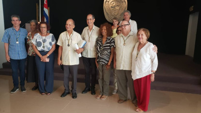 Antonio Arango ingresa en la Academia Cubana de la Lengua. Foto: Facebook de la Academia Cubana.