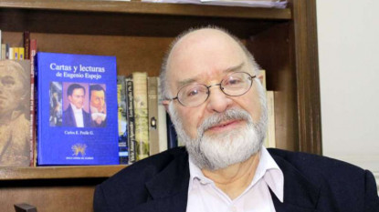 Carlos Freile Granizo, miembro de número de la Academia Ecuatoriana de la Lengua.