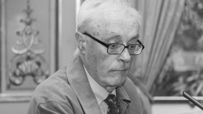 El escritor y periodista Blas Matamoro, Premio AAL 2018. Foto: Casa de América.