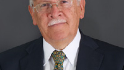 Fabián Corral Burbano de Lara, nuevo miembro de la Academia Ecuatoriana de la Lengua.