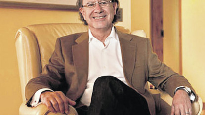 Jaime Marchán, miembro de la Academia Ecuatoriana de la Lengua. Foto: «Omnibús».