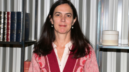 Magdalena Coll, miembro de número de la Academia Nacional de Letras de Uruguay.