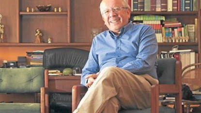 Gonzalo Ortiz, Miembro de Número de la AEL (foto: AEL)