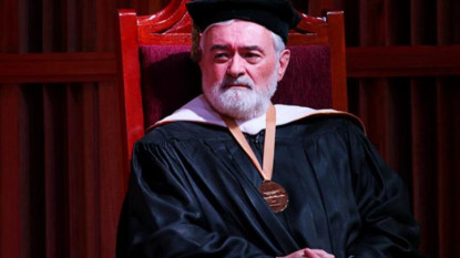 Darío Villanueva investido doctor «honoris causa» por la Universidad Autónoma Nacional de Honduras.