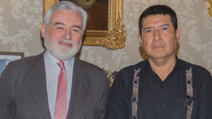 Encuentro con el embajador de Nicaragua, Carlos Antonio Midence.