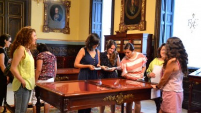 Alumnas de la Escuela de Lexicografía visitan la RAE