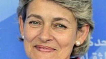 Esther González, académica paraguaya.