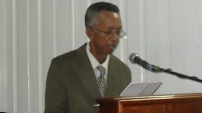 Fallece Ramón Emilio Reyes.