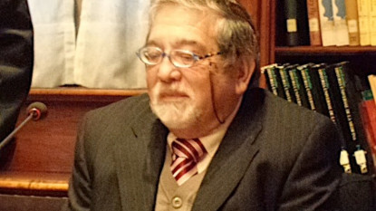 Abraham Santibáñez, miembro de la Academia Chilena de la Lengua.