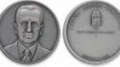 Medalla Rector Juvenal Hernández