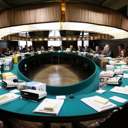 Pedro Sánchez asiste a un Pleno extraordinario.