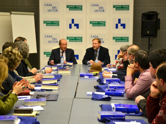 Francisco Rico (izquierda) y Alberto Montaner en el Club de Lectura.