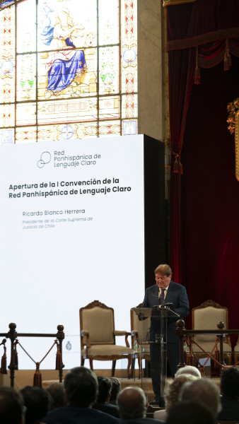 •	Ricardo Blanco Herrera, presidente de la Corte Suprema de Justicia de Chile